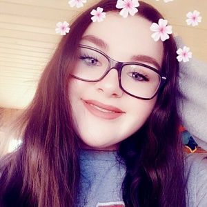 Meet your Posher, Hanna